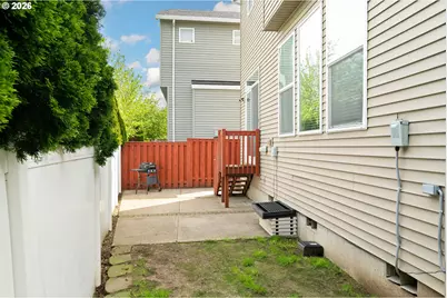 22908 NE Chinook St, Troutdale, OR 97060 - Photo 26