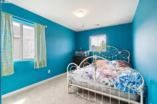 22908 NE Chinook St, Troutdale, OR 97060 - Photo 18