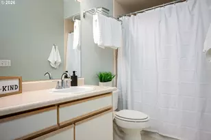 1220 NE Horizon Loop, Hillsboro, OR 97124 - Photo 18