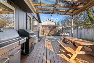 4735 Sussex St, West Linn, OR 97068 - Photo 36