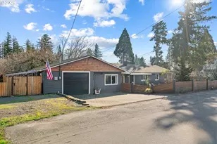 4735 Sussex St, West Linn, OR 97068 - Photo 2