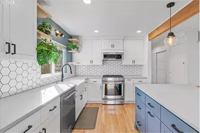 4735 Sussex St, West Linn, OR 97068 - Photo 10