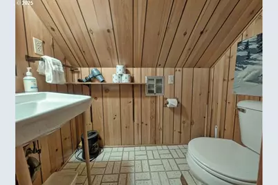 89255 E Government Camp Loop, Government Camp, OR 97028 - Photo 24