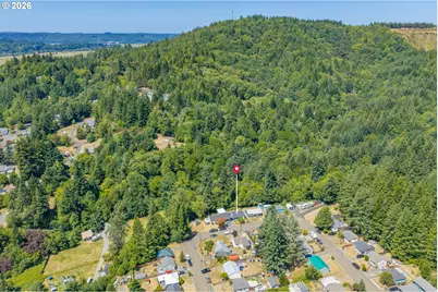 1655 N Juniper St, Coquille, OR 97423 - Photo 32