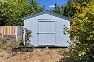 1655 N Juniper St, Coquille, OR 97423 - Photo 24
