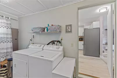 1655 N Juniper St, Coquille, OR 97423 - Photo 12
