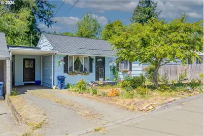 1655 N Juniper St, Coquille, OR 97423 - Photo 1