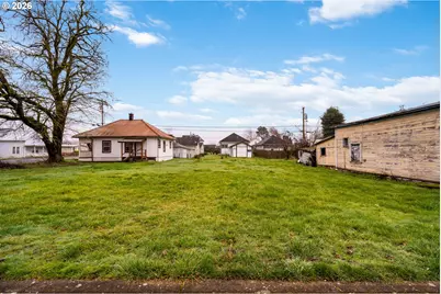 421 Davidson Ave, Woodland, WA 98674 - Photo 6