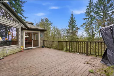 16240 SE Maple Hill Ln, Happy Valley, OR 97086 - Photo 32