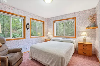 16240 SE Maple Hill Ln, Happy Valley, OR 97086 - Photo 24