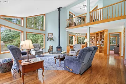 16240 SE Maple Hill Ln, Happy Valley, OR 97086 - Photo 12