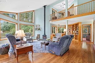 16240 SE Maple Hill Ln, Happy Valley, OR 97086 - Photo 12