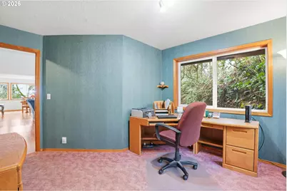 16240 SE Maple Hill Ln, Happy Valley, OR 97086 - Photo 18