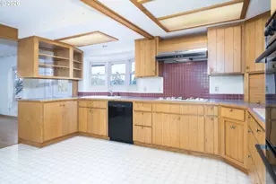 233 Crowsfoot Rd, Oakland, OR 97462 - Photo 10