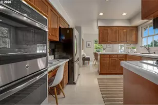 4225 SW 52nd Ave, Portland, OR 97221 - Photo 12