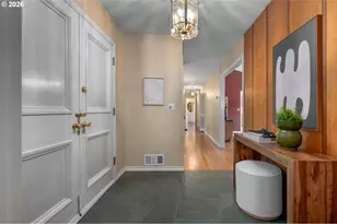 4225 SW 52nd Ave, Portland, OR 97221 - Photo 2