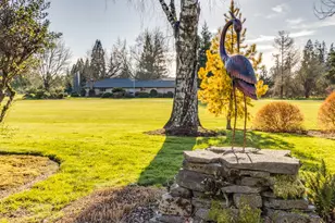 1925 NW St Andrews Dr, McMinnville, OR 97128 - Photo 30