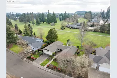 1925 NW St Andrews Dr, McMinnville, OR 97128 - Photo 2