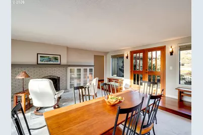 1925 NW St Andrews Dr, McMinnville, OR 97128 - Photo 8