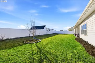 593 SW Cottonwood Dr, Hermiston, OR 97838 - Photo 34