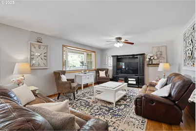 20415 Highway 213, Oregon City, OR 97045 - Photo 6