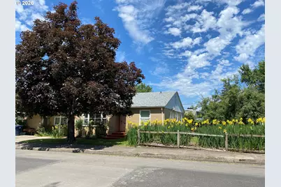 805 E 29th Ave, Eugene, OR 97405 - Photo 36