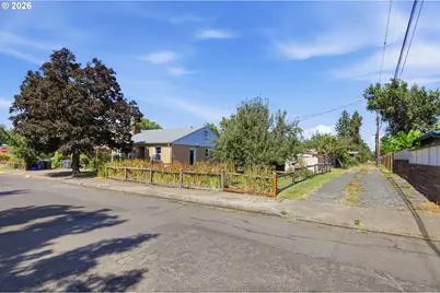 805 E 29th Ave, Eugene, OR 97405 - Photo 32