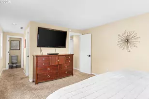 11015 SW 65th Ave, Portland, OR 97219 - Photo 28