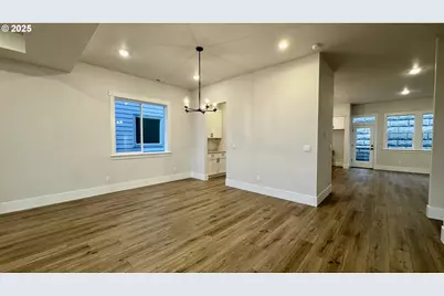 11740 SW 176th Dr, Beaverton, OR 97007 - Photo 14