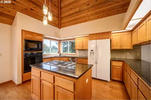 14355 NW Pheasant Hill Ln, McMinnville, OR 97128 - Photo 10