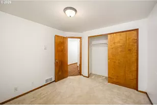 3220 31st St, Florence, OR 97439 - Photo 16