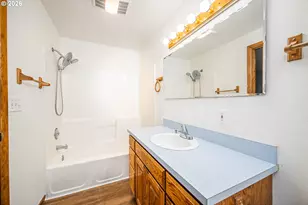 3220 31st St, Florence, OR 97439 - Photo 20