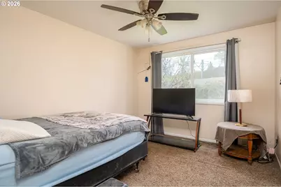 8448 SE 89th Ave, Portland, OR 97266 - Photo 16