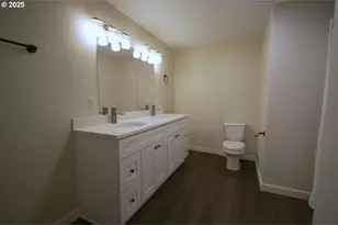 2419 SE Ermine St, Albany, OR 97322 - Photo 22