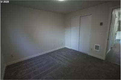 2419 SE Ermine St, Albany, OR 97322 - Photo 10