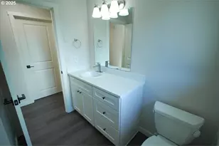 2419 SE Ermine St, Albany, OR 97322 - Photo 16