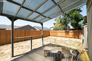 1024 S 10th St, Lebanon, OR 97355 - Photo 30