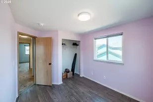 1024 S 10th St, Lebanon, OR 97355 - Photo 26