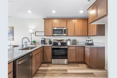 1075 NE Emerald Dr, Hermiston, OR 97838 - Photo 8