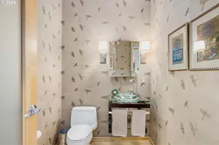 333 NW 9th Ave, Portland, OR 97209 - Photo 36