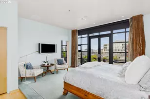 333 NW 9th Ave, Portland, OR 97209 - Photo 26