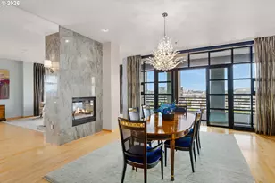 333 NW 9th Ave, Portland, OR 97209 - Photo 4