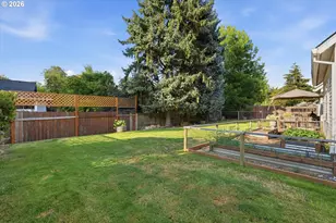 401 E Donald Ln, Newberg, OR 97132 - Photo 36