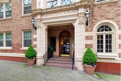 709 SW 16th Ave, Portland, OR 97205 - Photo 40