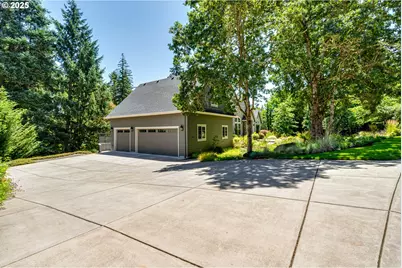3944 Los Altos Ln, Eugene, OR 97405 - Photo 34