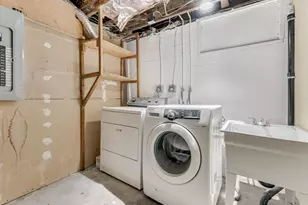 3690 SW 96th Ave, Portland, OR 97225 - Photo 34