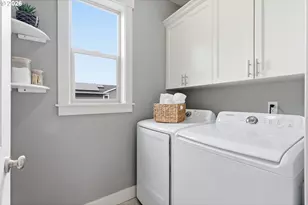 8280 N Burrage Ave, Portland, OR 97217 - Photo 18