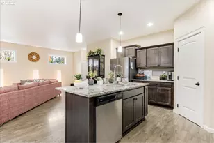 2802 26th Ave, Forest Grove, OR 97116 - Photo 10