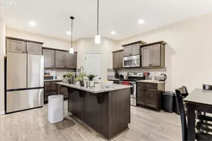 2802 26th Ave, Forest Grove, OR 97116 - Photo 8