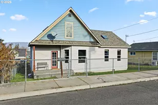 1211 E 10th St, The Dalles, OR 97058 - Photo 40